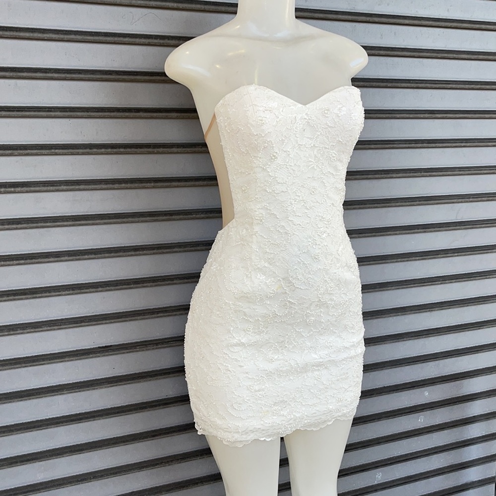 Basix Off Shoulder Mini Sheer Open Back Off White Dress Size 4